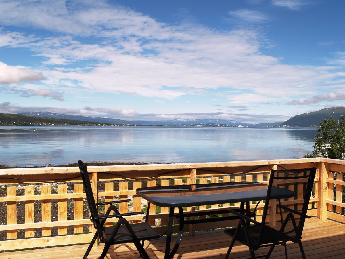 Vikran Vacation: Sea Fishing And Northern Lights Exterior foto